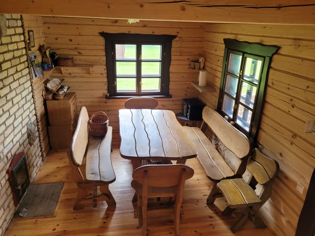 Sodyba prie tvenkinio