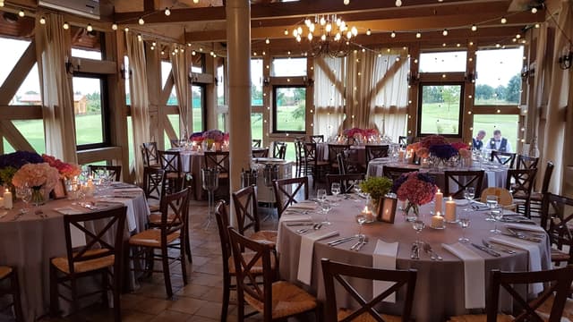 Poilsio ir renginių centras „Alaušo slėnis“