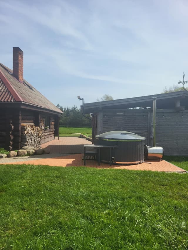 Pirties nuoma. Galima su kubilu bei nakvynę...