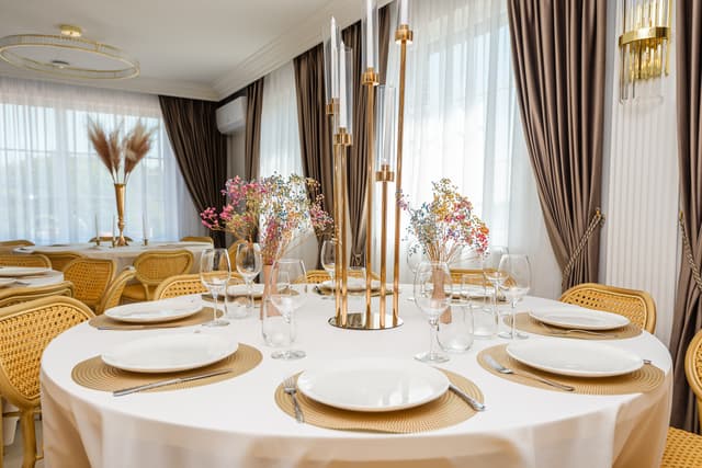 Sodyba-vila  ant Minijos upės kranto